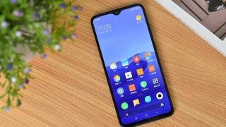 前沿科技资讯：Redmi 8的4GB RAM型号今天开始销售